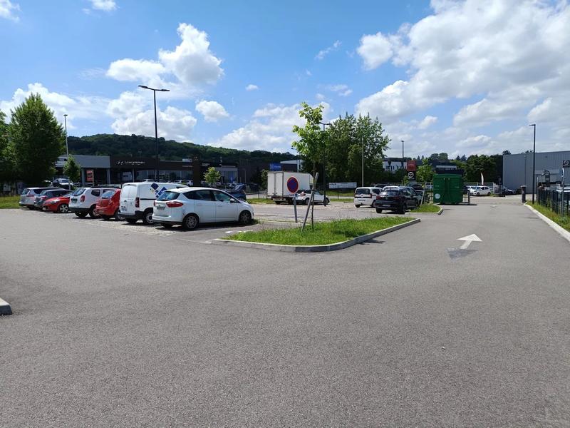 Bureau - 218 m² - 1 pièce