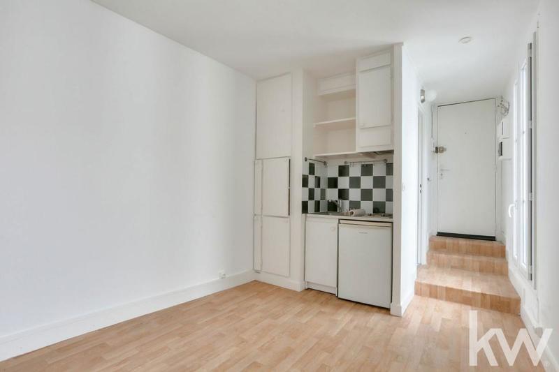 Studio - 15 m² - 1 pièce