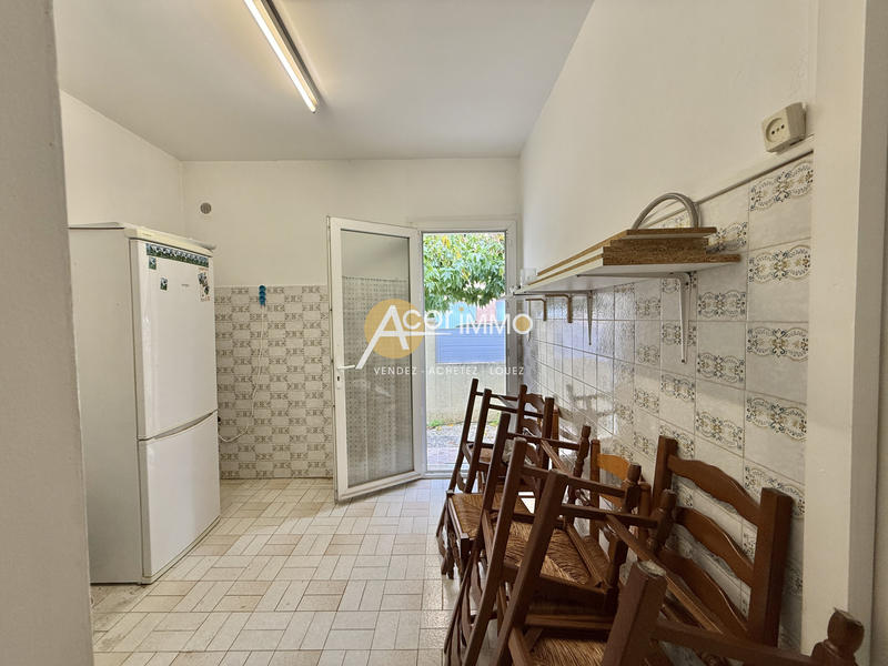 Maison - 210 m² - 9 pièces