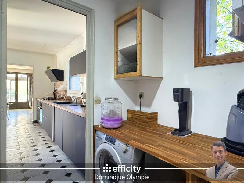 Maison - 145 m² - 7 pièces