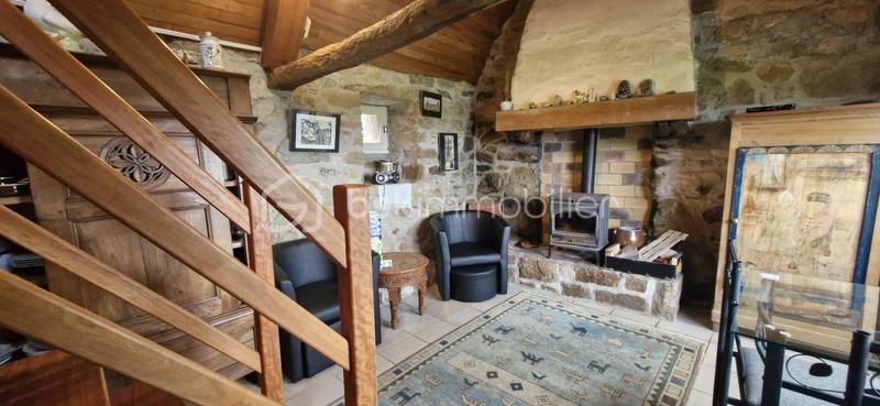 Propriété - 140 m² - 7 pièces