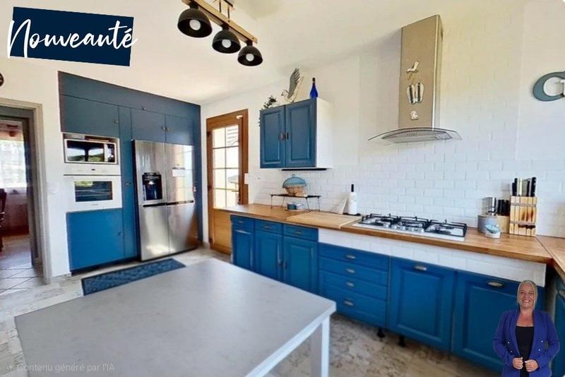 Maison traditionnelle - 170 m² - 6 pièces