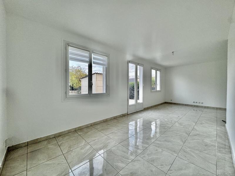 Maison - 82 m² - 5 pièces