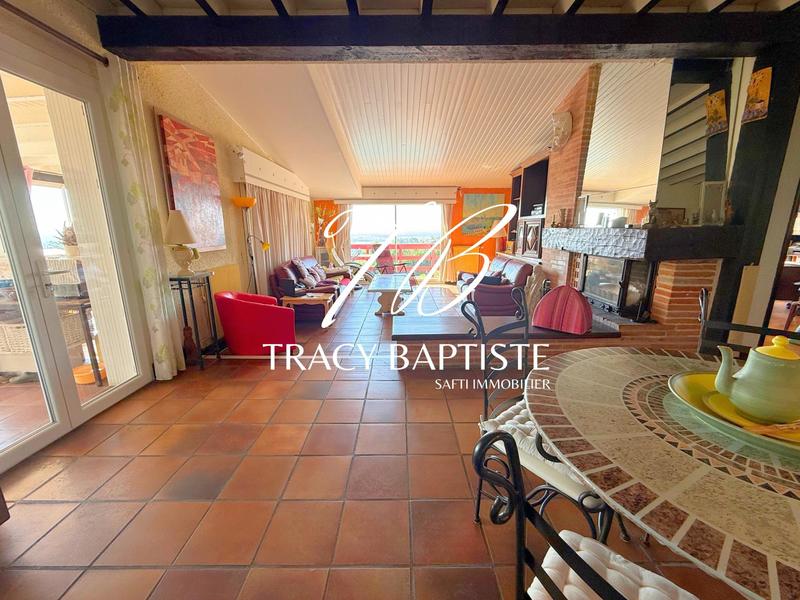 Maison - 334 m² - 9 pièces