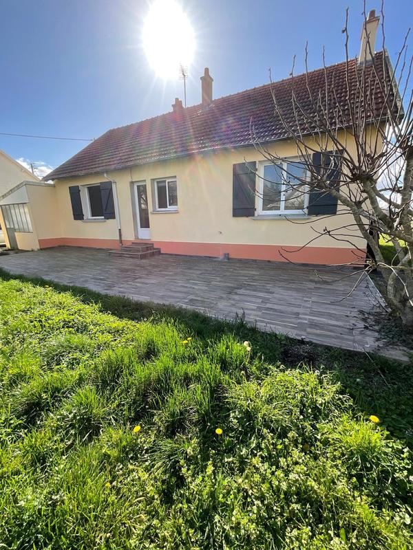 Maison - 95 m² - 4 pièces