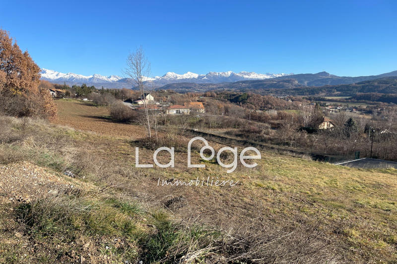 Terrain - 826 m²