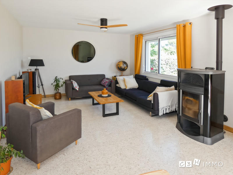 Maison - 151 m² - 6 pièces