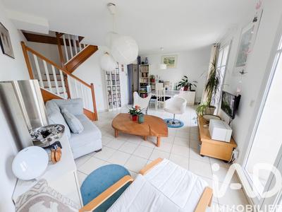 Maison - 77 m² - 4 pièces