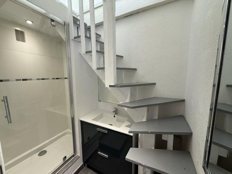 Appartement - 90 m² - 5 pièces