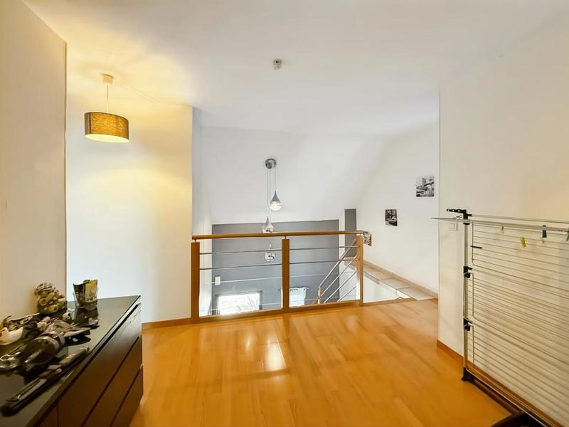 Maison - 140 m² - 8 pièces