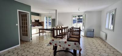 Maison - 141 m² - 6 pièces