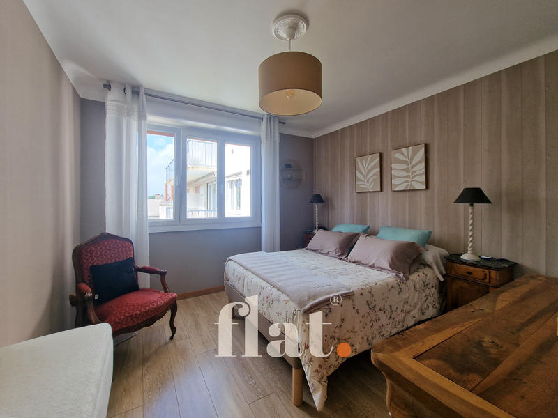 Appartement - 92 m² - 4 pièces