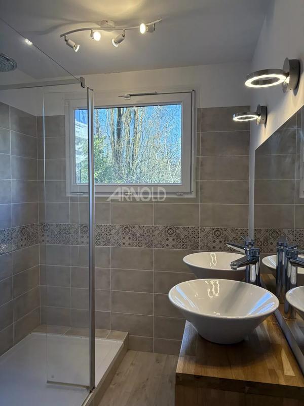 Appartement - 89 m² - 4 pièces