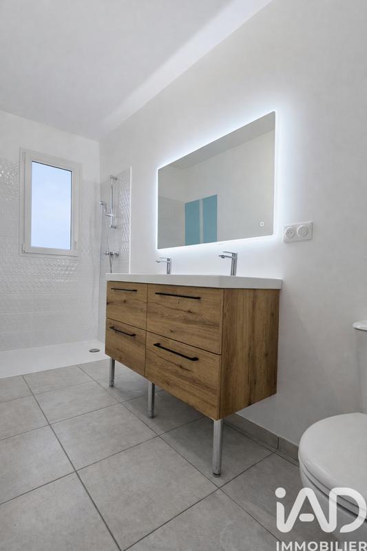 Maison - 95 m² - 5 pièces