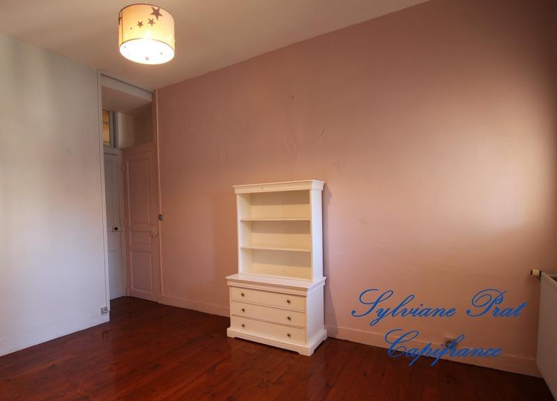 Appartement bourgeois - 198 m² - 6 pièces