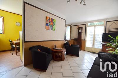 Maison - 104 m² - 4 pièces