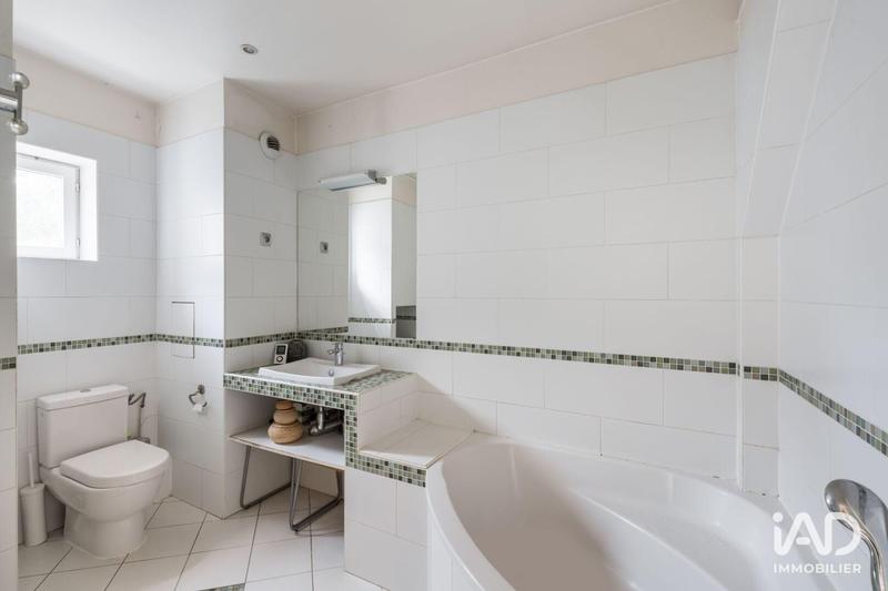 Appartement - 133 m² - 4 pièces