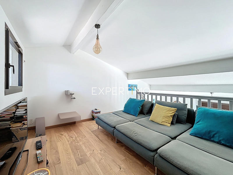 Maison - 195 m² - 6 pièces