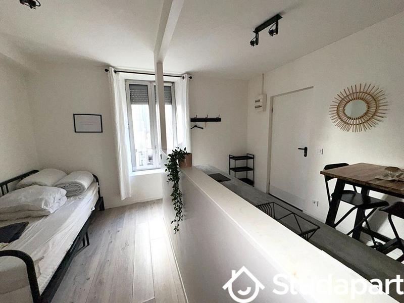 Appartement - 18 m² - 1 pièce