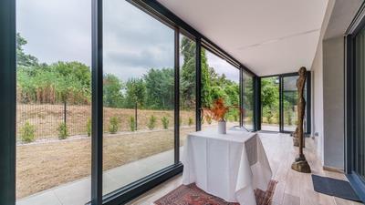 Appartement - 90 m² - 4 pièces