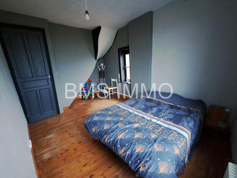 Maison - 199 m² - 6 pièces