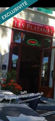 Local commercial - 244 m² - 12 pièces