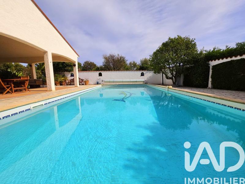 Maison - 206 m² - 6 pièces