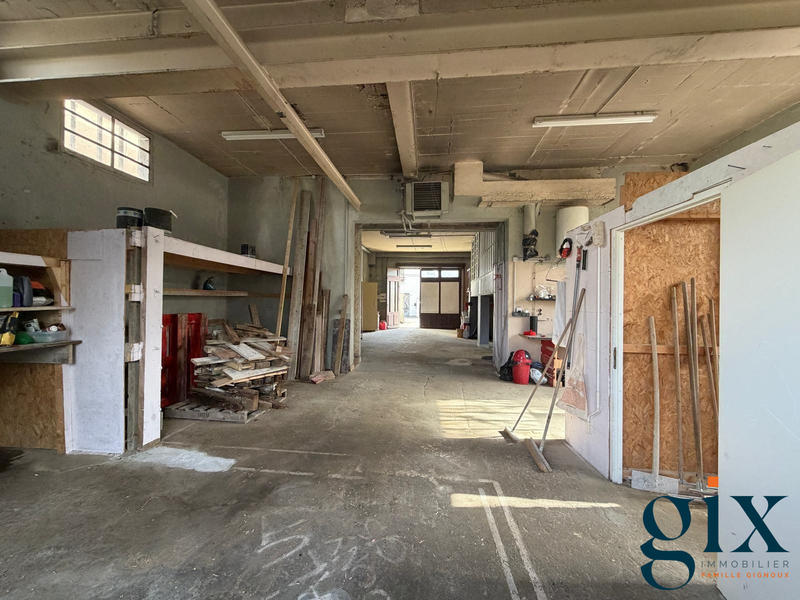 Local commercial - 148 m²