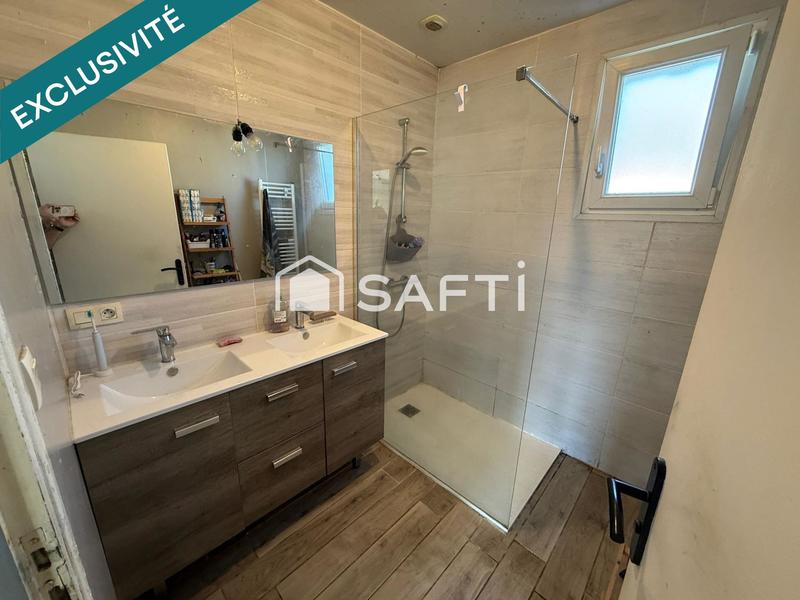 Maison - 153 m² - 9 pièces