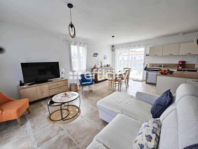 Maison - 94 m² - 4 pièces