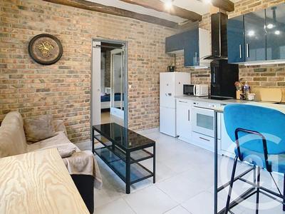 Maison - 180 m² - 8 pièces