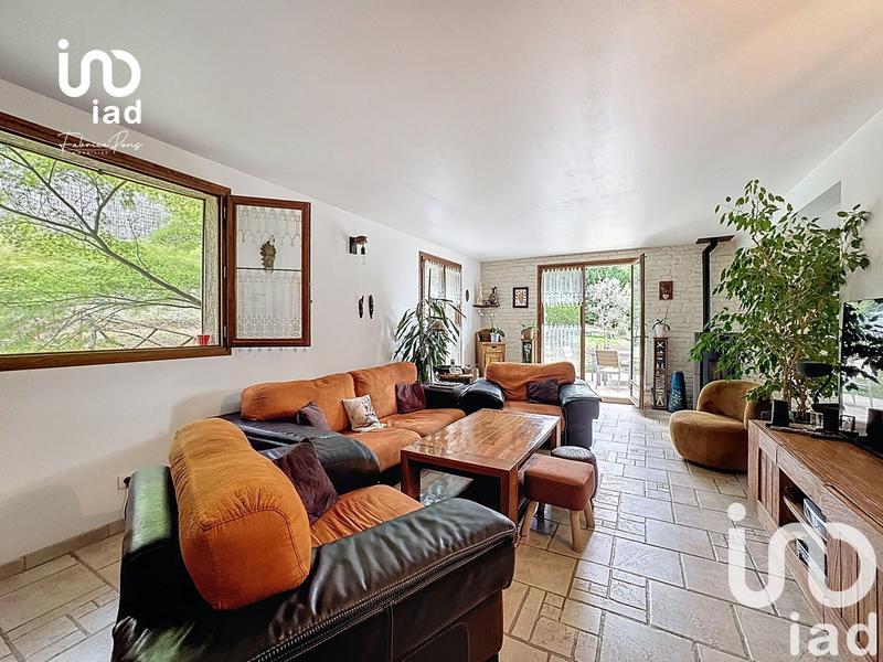 Maison - 137 m² - 6 pièces