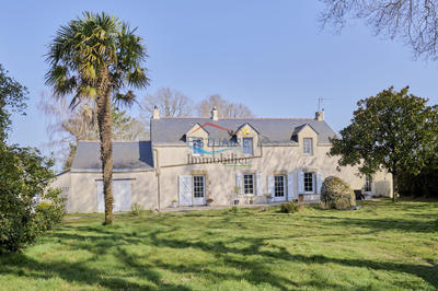 Maison ancienne - 152 m² - 6 pièces