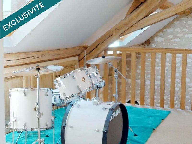 Maison - 340 m² - 7 pièces