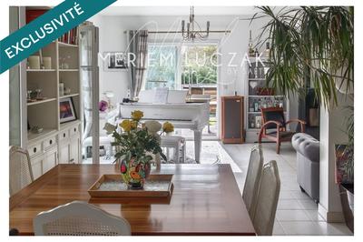 Maison - 199 m² - 7 pièces