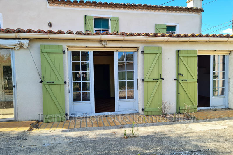 Maison - 220 m² - 9 pièces