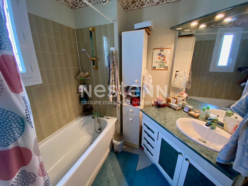 Appartement - 82 m² - 3 pièces