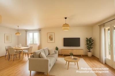 Maison - 90 m² - 4 pièces