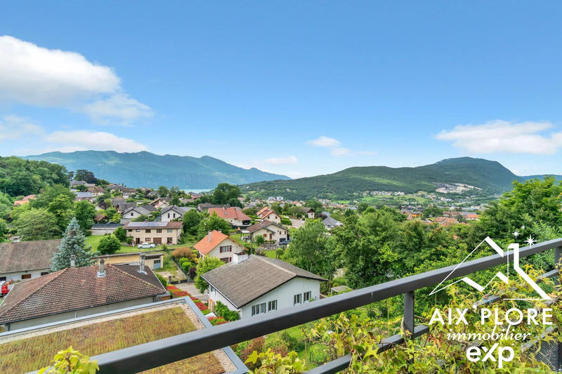 Maison - 270 m² - 10 pièces