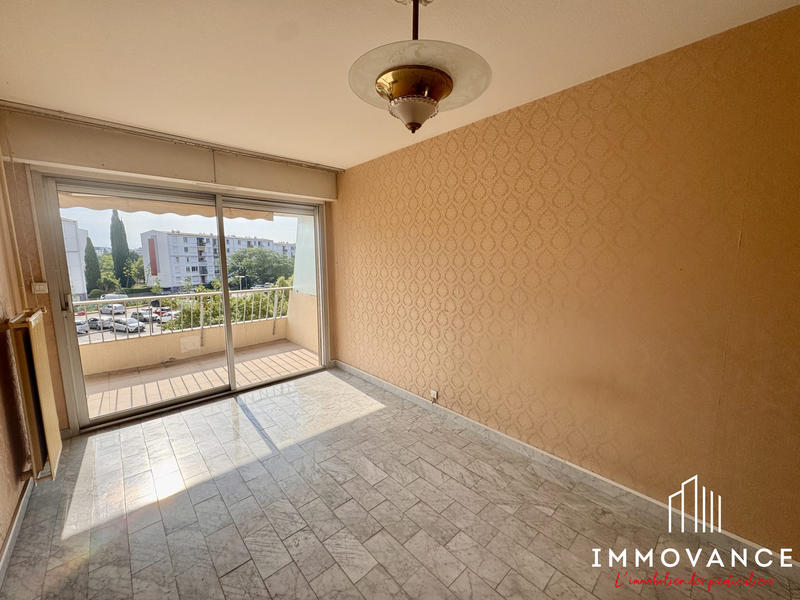 Appartement - 89 m² - 4 pièces