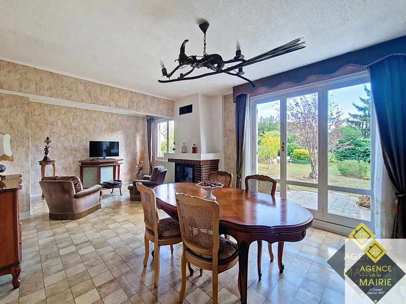 Maison - 85 m² - 4 pièces