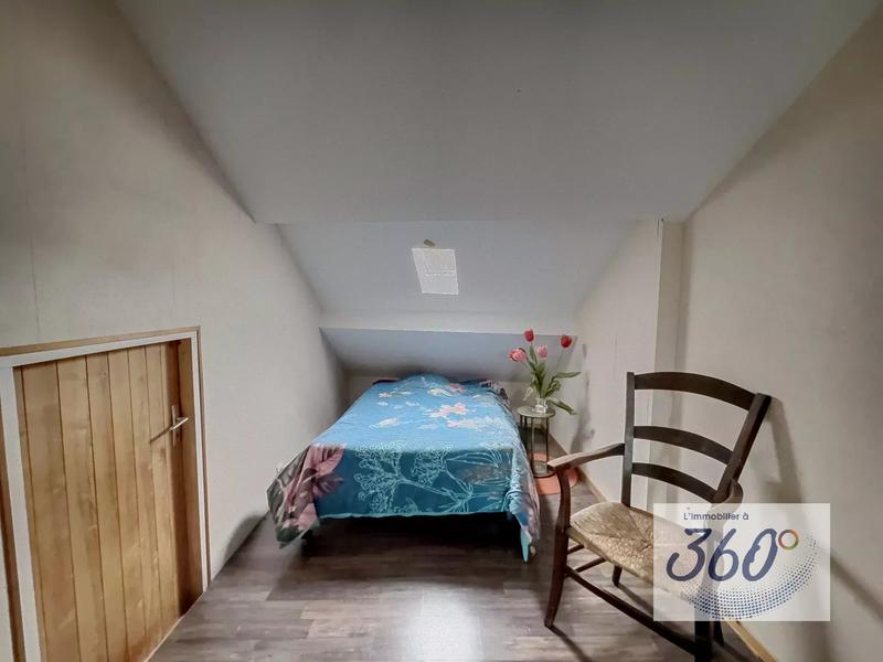 Appartement - 107 m² - 4 pièces