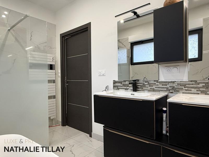 Maison - 170 m² - 7 pièces