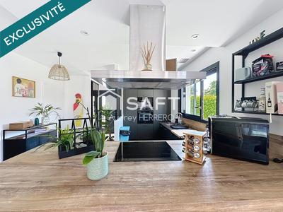 Maison - 110 m² - 4 pièces