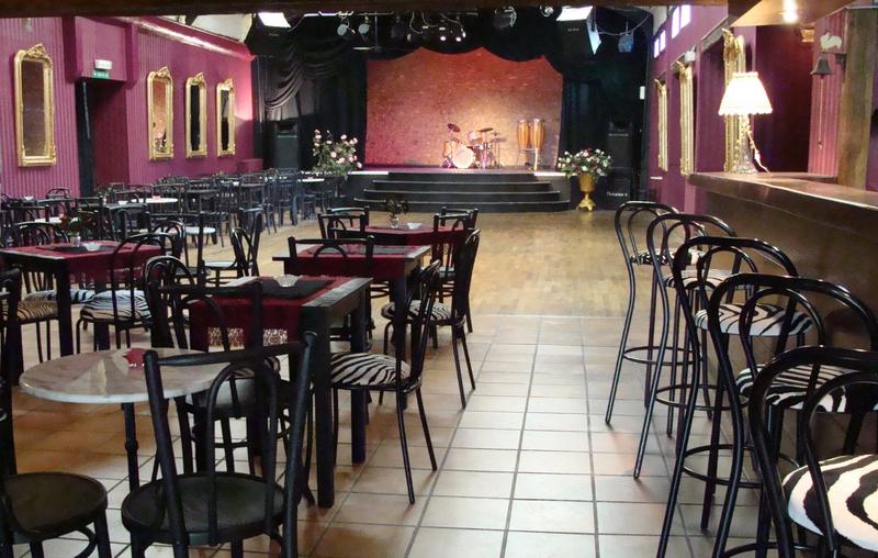 Maison - 573 m² - 10 pièces