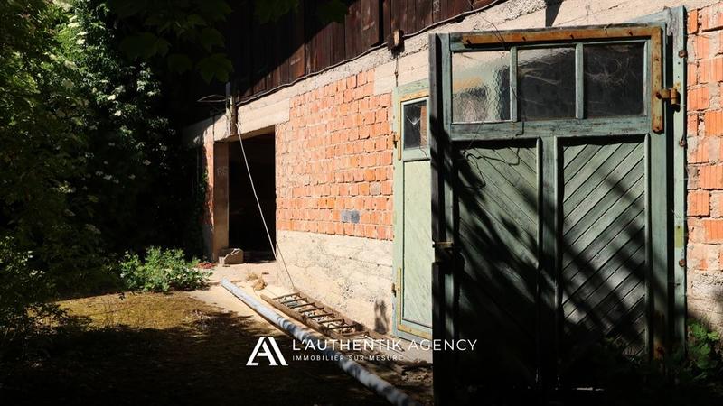 Maison - 232 m² - 8 pièces