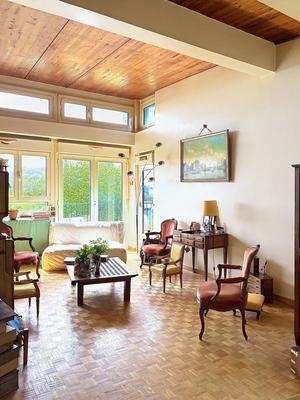 Appartement - 92 m² - 5 pièces