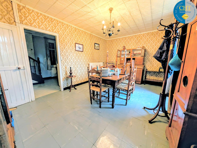 Maison - 102 m² - 6 pièces