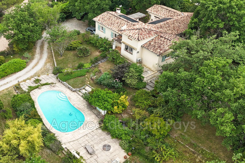 Villa - 150 m² - 5 pièces