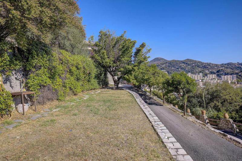 Maison - 141 m² - 3 pièces